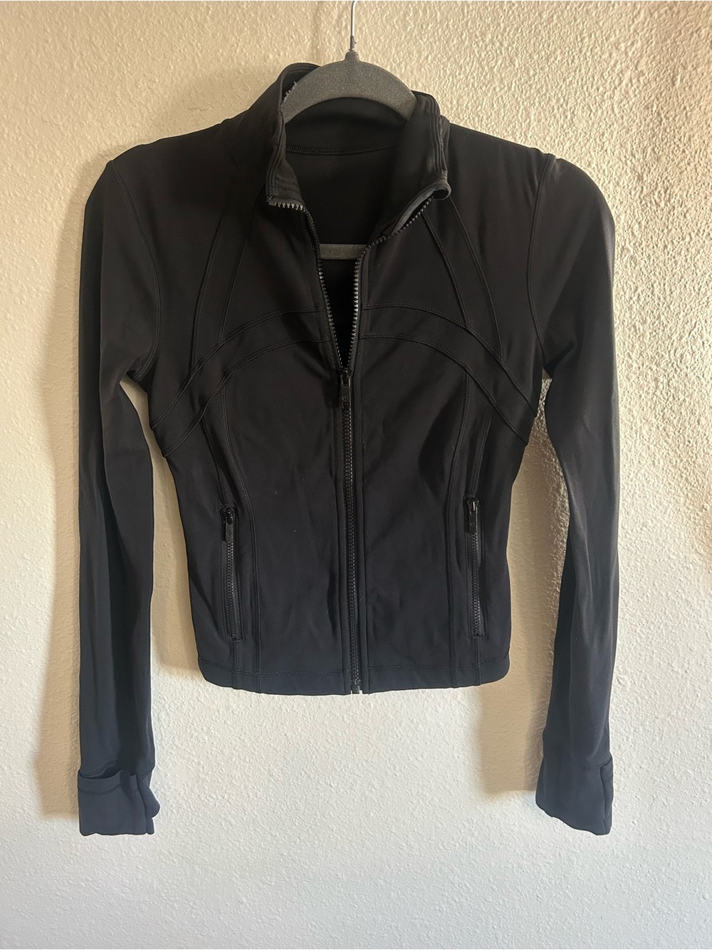 Lululemon Define Cropped Black Fitted Jacket Womens Size 4 - Picture 4 of 10